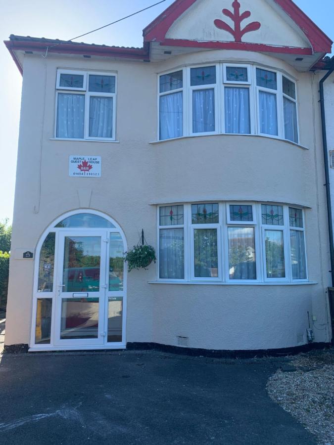 Maple Leaf Guest House Almondsbury Exterior foto
